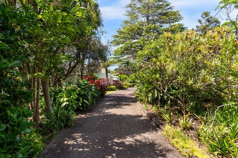 Photo of property in 38 Channel View Road, Campbells Bay, Auckland, 0630