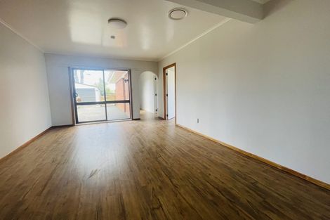 Photo of property in 10 Bledisloe Street, Papatoetoe, Auckland, 2104