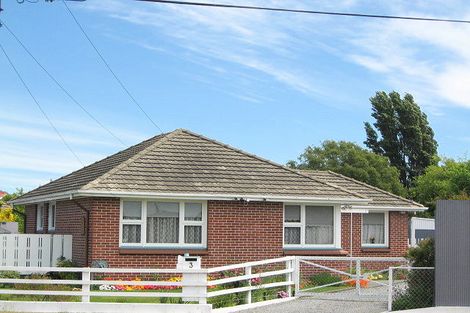 Photo of property in 3 Huron Street, Wainoni, Christchurch, 8061