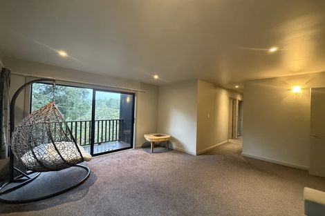 Photo of property in 40 Hiwihau Place, Glenfield, Auckland, 0629