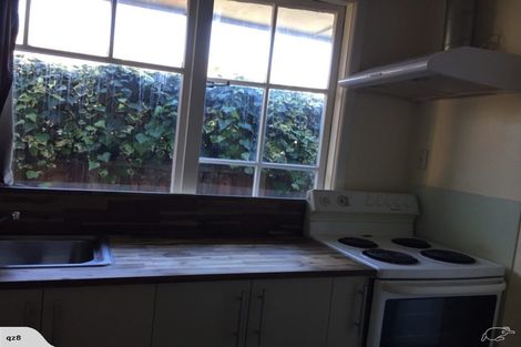 Photo of property in 2/406 Memorial Avenue, Burnside, Christchurch, 8053