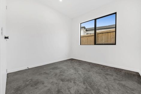 Photo of property in 12 Rongoa Maori Way, Pukekohe, 2120