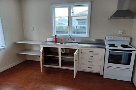 Photo of property in 38 Balgay Street, Upper Riccarton, Christchurch, 8041