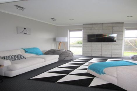 Photo of property in 8 Grenache Place, Rototuna, Hamilton, 3210