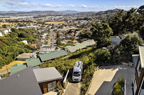 Photo of property in 6 Kastos Way, Strathmore Park, Wellington, 6022