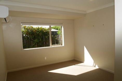 Photo of property in 19 Waterstone Avenue, Paraparaumu, 5032