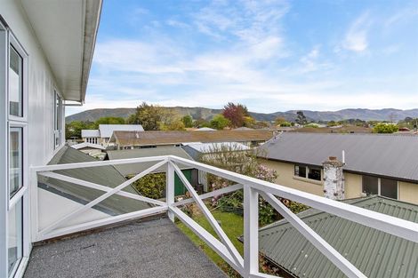 Photo of property in 90 Shearman Street, Waimate, 7924