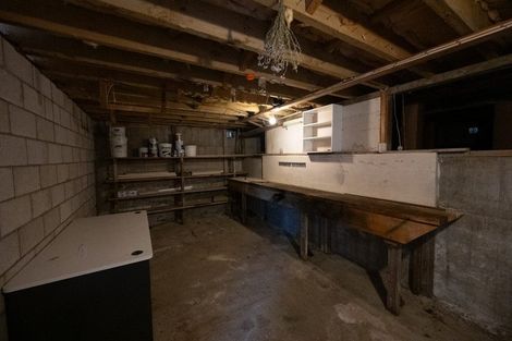 Photo of property in 2 Ancrum Street, Roxburgh, 9500