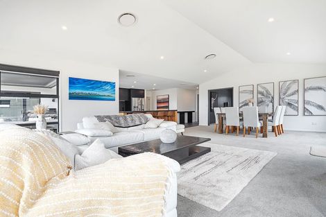 Photo of property in 17 Angus Place, Rangiora, 7400