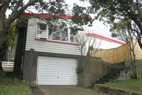 Photo of property in 3 Radnall Way, Johnsonville, Wellington, 6037