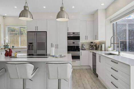 Photo of property in 85 Paremata Road, Paremata, Porirua, 5024