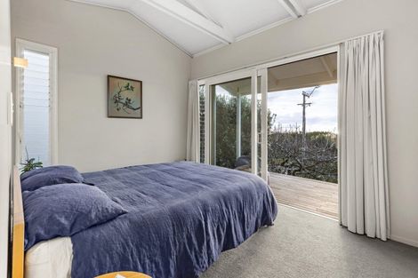 Photo of property in 131 Riria Kereopa Memorial Drive, Raglan, 3297