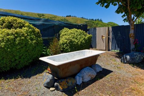 Photo of property in 19 South Bay Parade, South Bay, Kaikoura, 7300