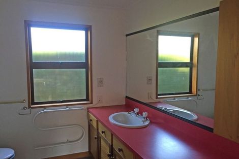 Photo of property in 27 Beacon Point Road, Wanaka, 9305