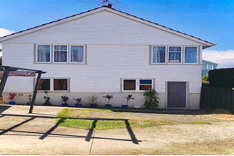 Photo of property in 13 Hurstwood Place, Glen Innes, Auckland, 1072