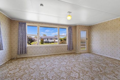 Photo of property in 30 Ngatuku Place, Tokoroa, 3420