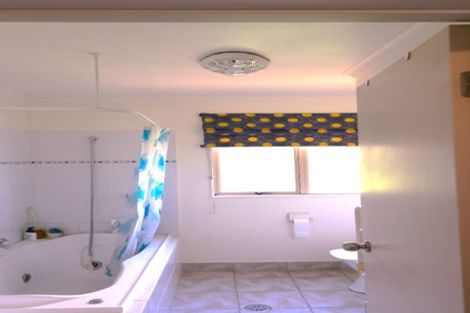 Photo of property in 61b Tiverton Road, Avondale, Auckland, 0600
