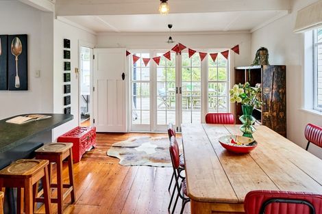 Photo of property in 24 Butt Street, Brooklyn, Wellington, 6021