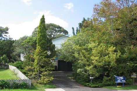Photo of property in 69 Cedar Heights Avenue, Massey, Auckland, 0614