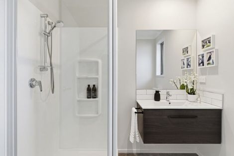 Photo of property in 1 Hanlow Place, Pyes Pa, Tauranga, 3112