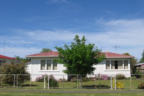 Photo of property in 24 Tolerton Avenue, Elgin, Gisborne, 4010