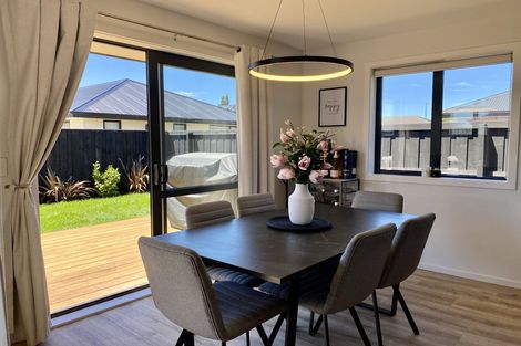 Photo of property in 21 Grimwood Street, Woodend, 7610