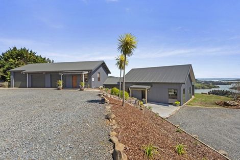 Photo of property in 82 Maungatawhiri Road, Raglan, 3295