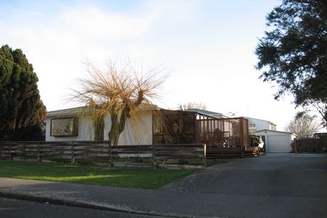 Photo of property in 11 Kereru Street, Waikiwi, Invercargill, 9810