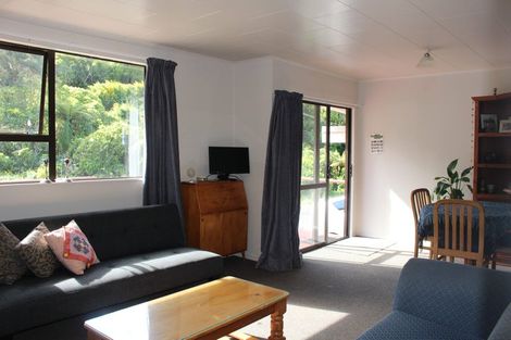 Photo of property in 1 Webster Place, Picton, 7220