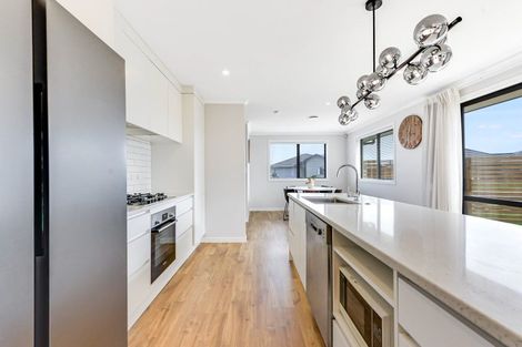 Photo of property in 21 Keerangi Place, Rototuna North, Hamilton, 3210