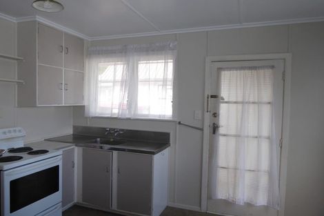 Photo of property in 1/19 Mangaroa Hill Road, Maoribank, Upper Hutt, 5018