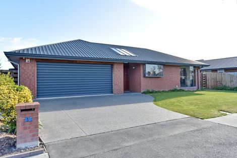 Photo of property in 15 Green Street, Rangiora, 7400