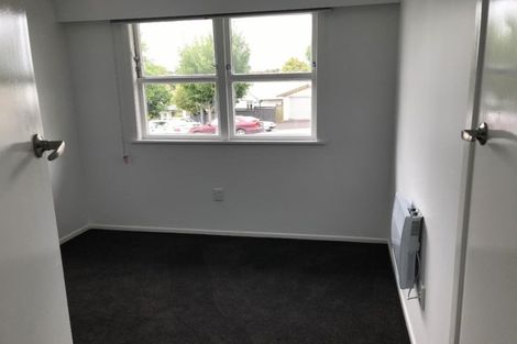 Photo of property in 2/22 Marama Street, Castor Bay, Auckland, 0620