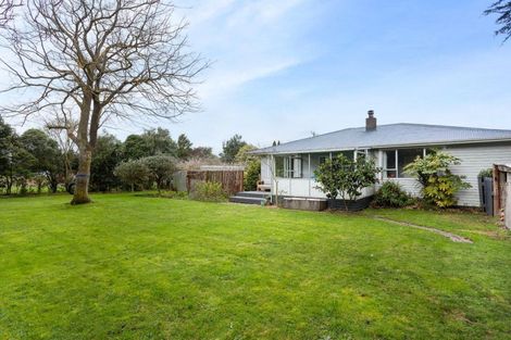 Photo of property in 3 Heretaunga Road, Maharahara, Dannevirke, 4972