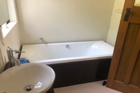 Photo of property in 80 Otaki Street, Miramar, Wellington, 6022