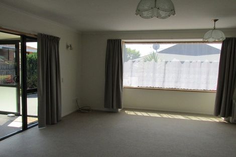 Photo of property in 3/150 North Street, West End, Timaru, 7910