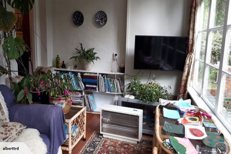 Photo of property in 60 Royal Terrace, Dunedin Central, Dunedin, 9016