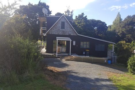 Photo of property in 3185 Kaipara Coast Highway, Glorit, Warkworth, 0984