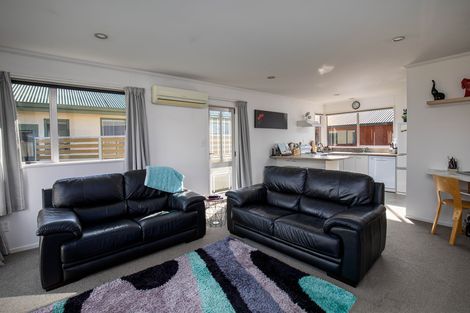 Photo of property in 2d Mayfair Grove, Alexandra, 9320