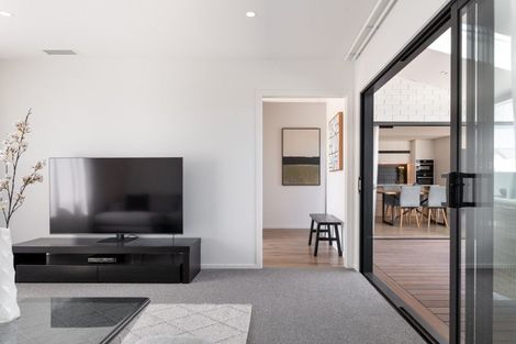 Photo of property in 25 Isobel Hodgson Drive, Cambridge, 3434