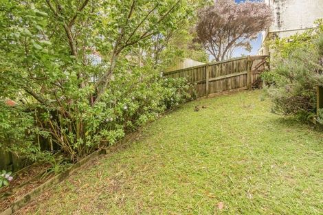 Photo of property in 2/93 Woodglen Road, Glen Eden, Auckland, 0602