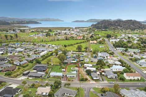 Photo of property in 35 Victoria Street, Coromandel, 3506