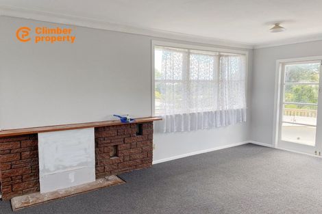 Photo of property in 5 Kelwyn Road, Kelston, Auckland, 0602