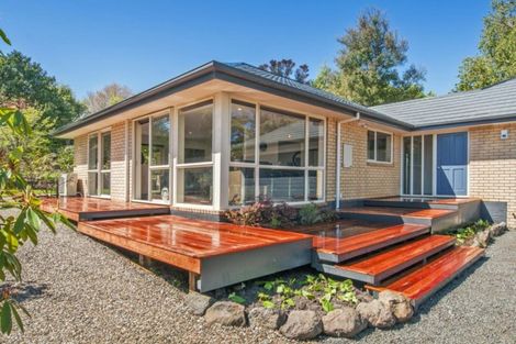 Photo of property in 35a Shalamar Drive, Cashmere, Christchurch, 8022