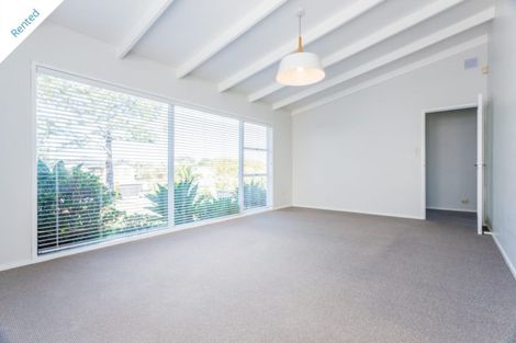 Photo of property in 46 Woodstock Road, Forrest Hill, Auckland, 0620