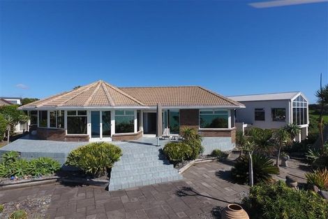 Photo of property in 16b Motukari Place, Onaero, Waitara, 4383
