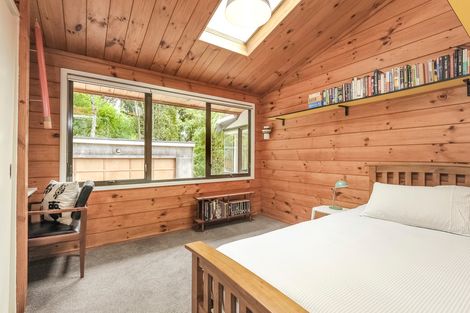 Photo of property in 66 Shetland Street, Glen Eden, Auckland, 0602