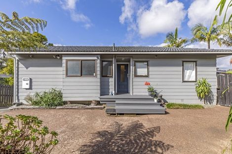 Photo of property in 86 Anich Road, Massey, Auckland, 0614