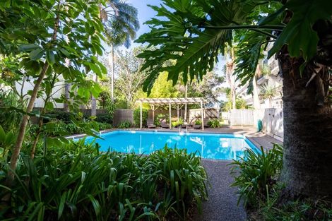 Photo of property in 3/73 Princes Street, Northcote Point, Auckland, 0627