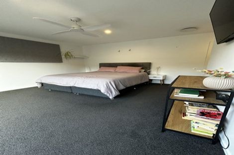 Photo of property in 33 Makete Crescent, Hobsonville, Auckland, 0618